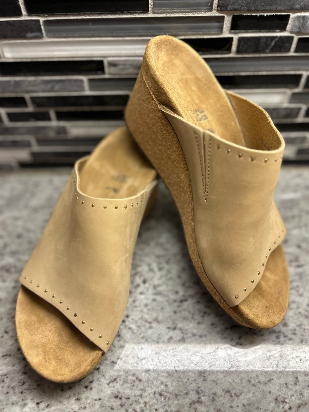 Birkenstock Papillio Namica Rivets Leather Tan Suede Wedge Sandal size 7(38)